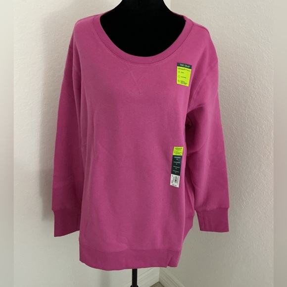 Tek Gear Ultrasoft Fleece Crewneck Sweatshirt – Women’s 2X – magenta blossom - Picture 2 of 15